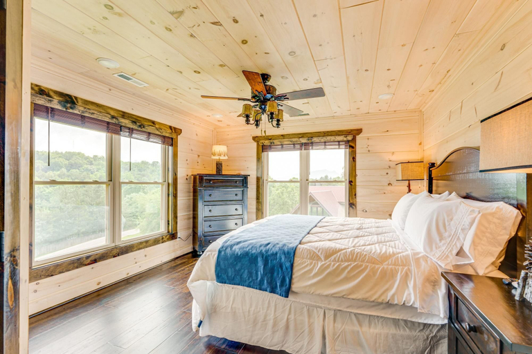 Bedroom 3, Misty Mountain Stop, Sevier