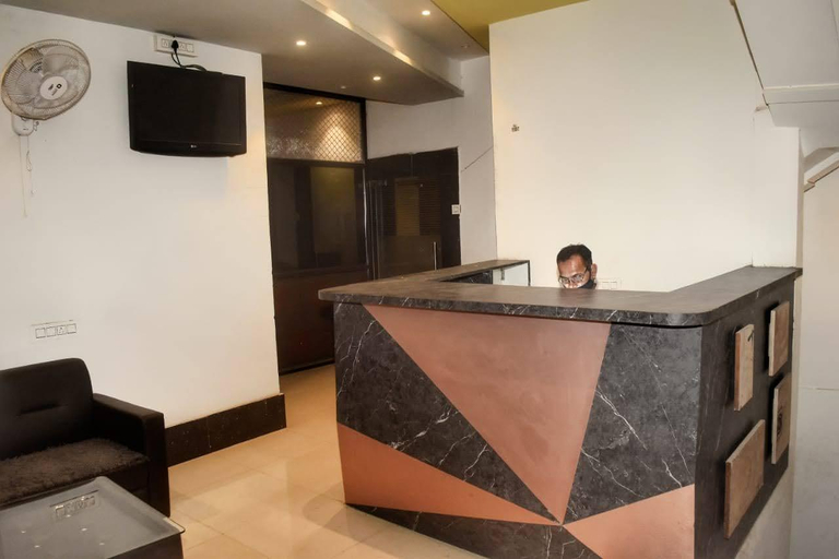 Others 4, Hotel Ganesh, Kota
