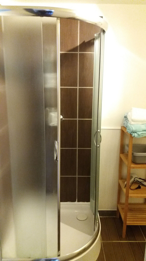 Bathroom 3, Le Cottage, Seine-Maritime