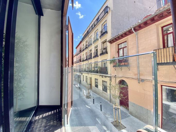Exterior & Views, Malasana Center - Apartamento para 4 en el centro, AC, Madrid