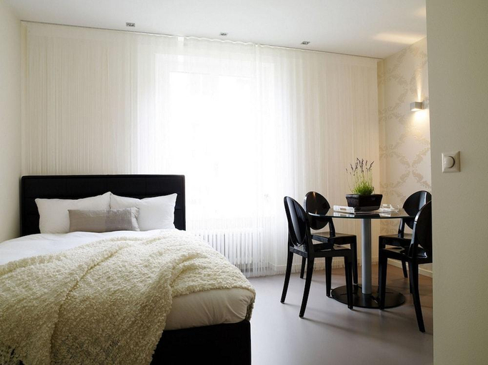 2, VISIONAPARTMENTS Zurich Waffenplatzstrasse, Zürich