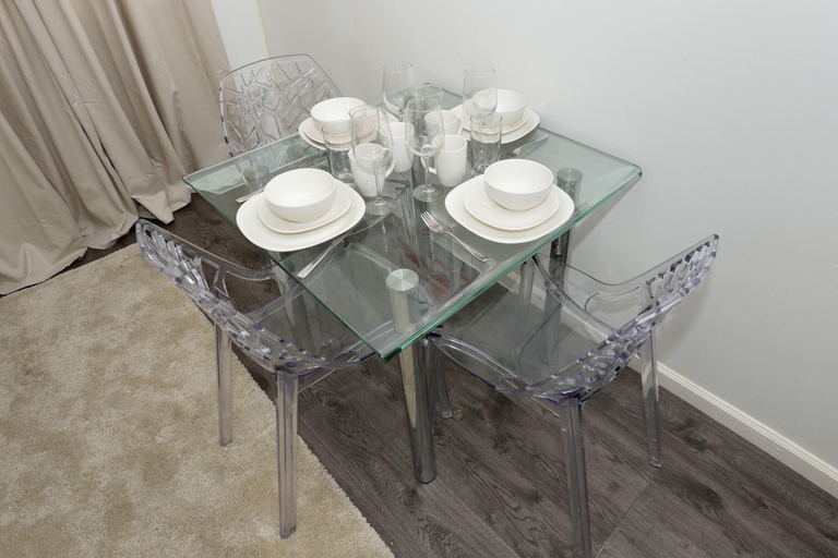Others 5, Classy 3 BR Apartment in NYC ST, New York