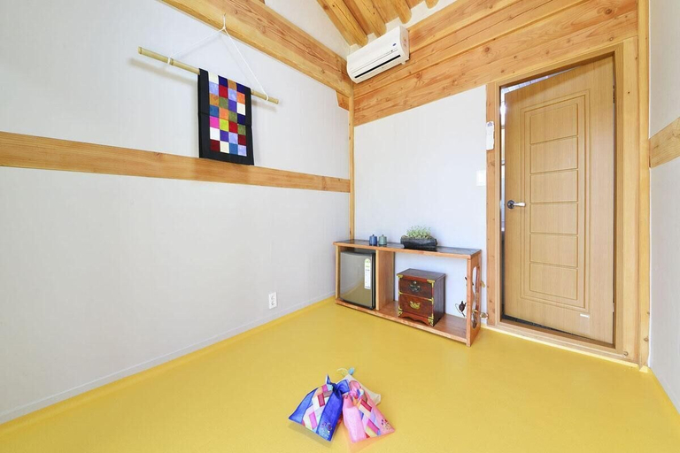 Bedroom 3, Gyeongju Hanok 1st, Gyeongju