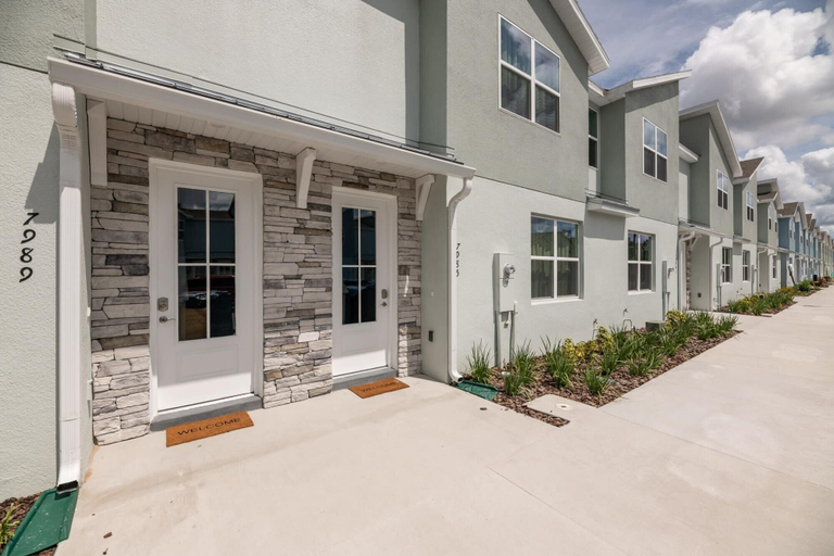 Exterior & Views 2, Super Spacious Home With Private Pool, Osceola