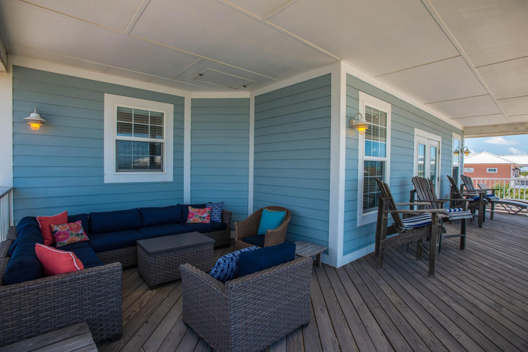 Public Area 2, Seagrass by Pristine Properties, Gulf