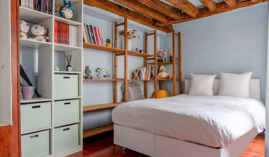 Bedroom 2, Paris Center Greneta residence, Paris