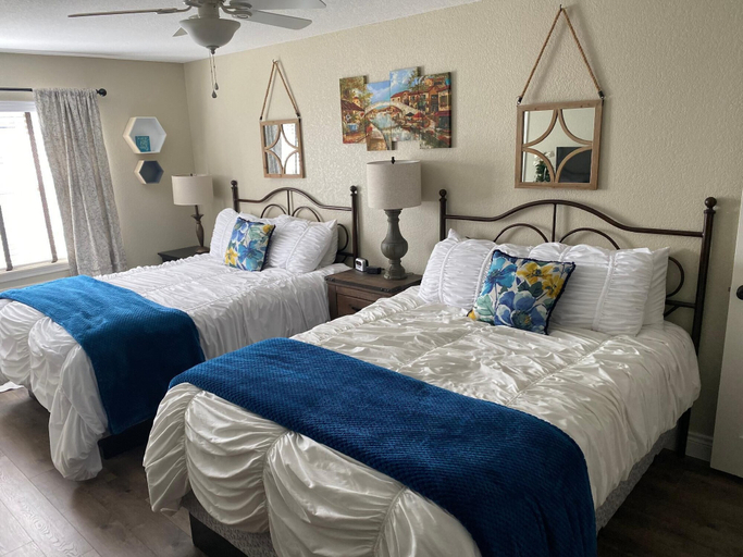 Bedroom 3, Club A-9 in Branson With 2 Bedrooms and 2 Bathrooms, Taney