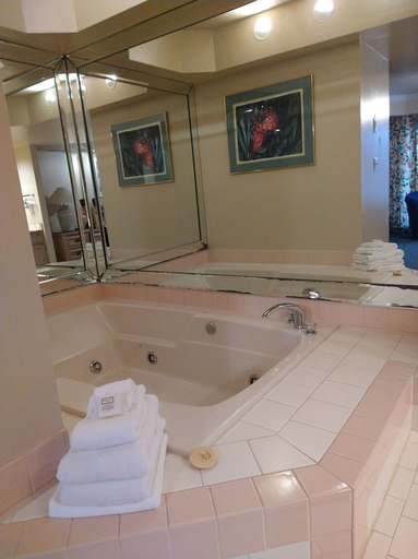 Bathroom, Unit 164 - 2 Bedroom Condominium, Camden
