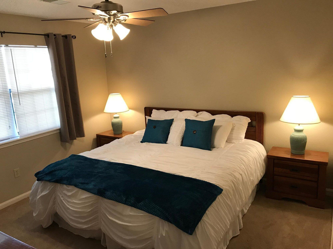 Bedroom 3, Foothills C-24 in Branson, Taney