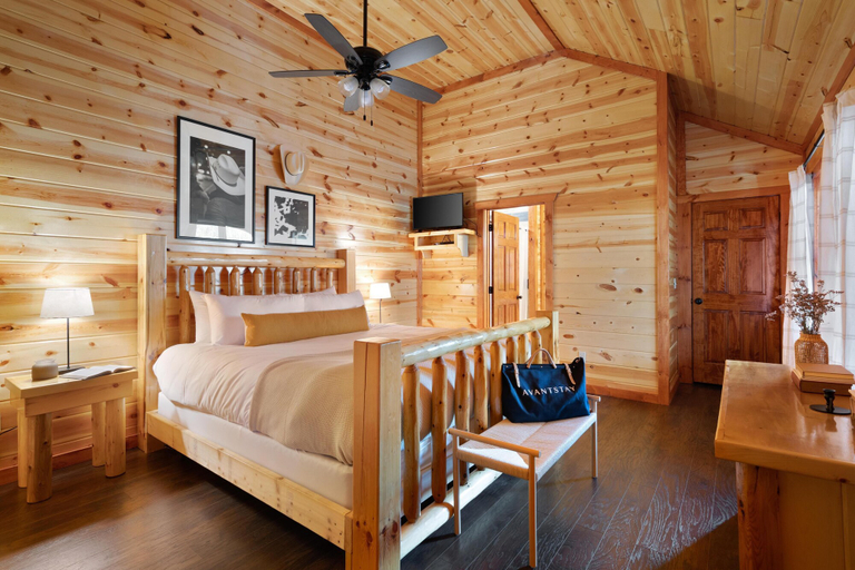 Bedroom 4, Haywood by Avantstay, Sevier