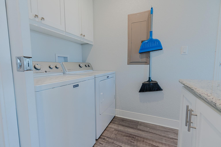 Others 4, The Coast is Clear Great Home By Beach Bay, Galveston