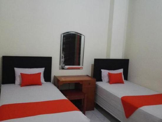 1, Hotel Liberty Gorontalo, Gorontalo