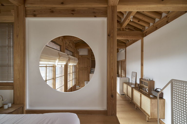 Bedroom 3, Mionga by Butlerlee, Jongno