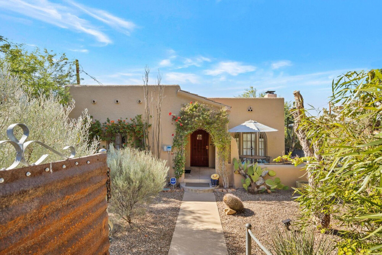 Exterior & Views 1, Hip & Historic By Casago, Pima