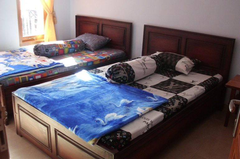 Bedroom 2, Villa Mahanza Magetan, Magetan