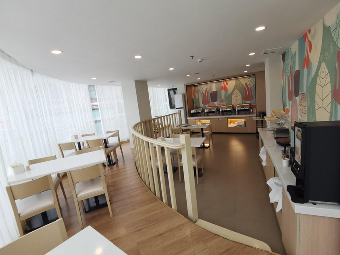 Food & Drinks 5, Hanting Hotel Yichun Mingyue Bei Road, Yichun