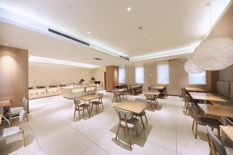 Food & Drinks 5, Ji Hotel Turpan Gaochang Road, Turfan