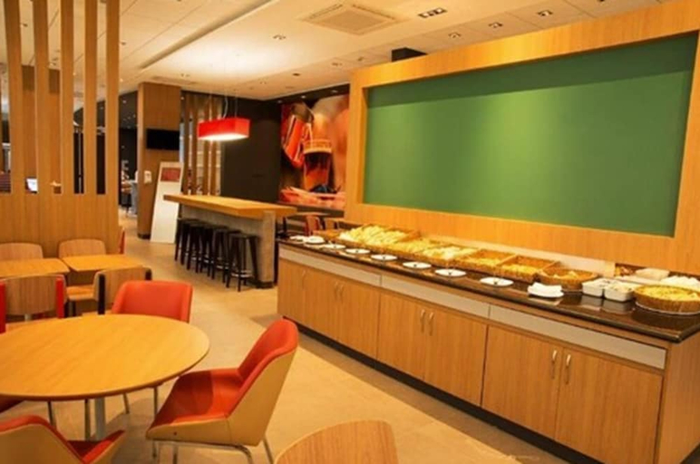 Food & Drinks 5, Ajax Hotel, Colatina