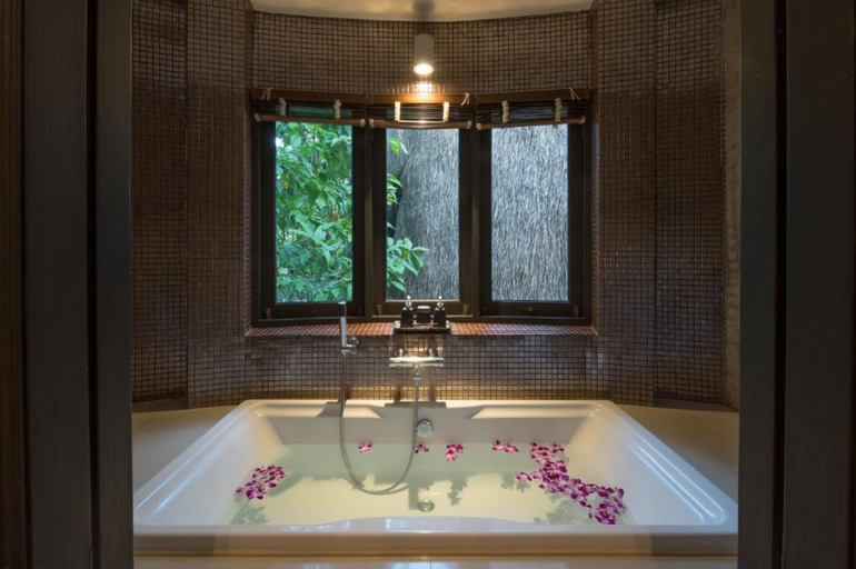 Bathroom 4, The Dewa Koh Chang, Koh Chang