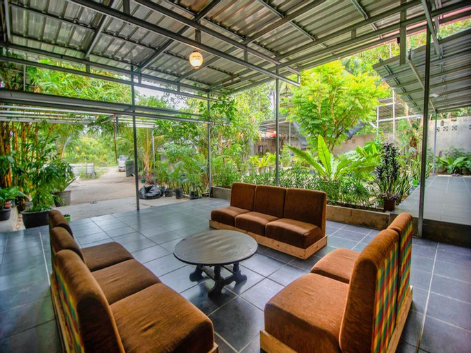 Public Area 1, Yan's Homestay Bintan, Bintan Regency