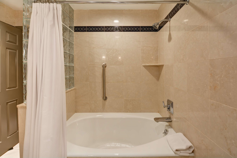 Bathroom 4, The Cincinnatian Hotel, Curio Collection by Hilton, Cincinnati