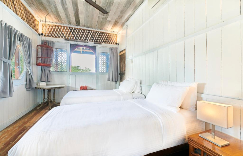 Bedroom 13