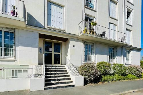 Bright apartment on the banks of the Cher, Indre-et-Loire