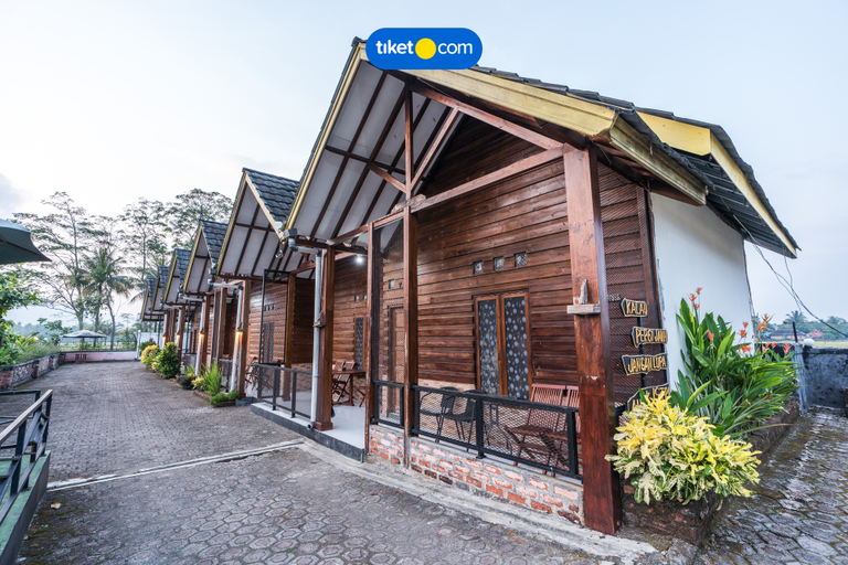 Exterior & Views 1, Villa Tenjo Gunung, Sukabumi