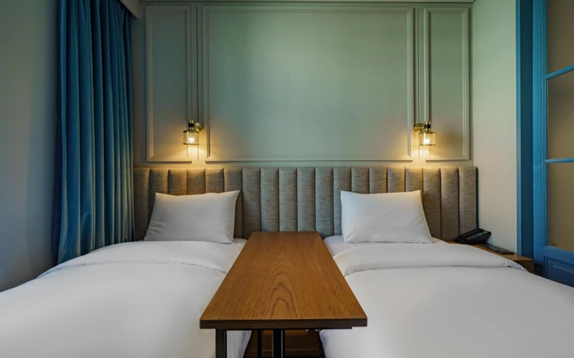 Bedroom 24