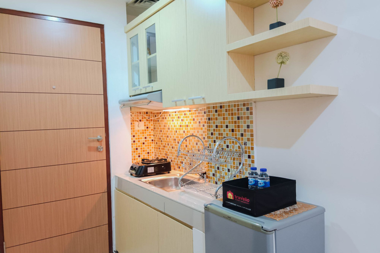 Others 4, Tranquil Studio at Vida View Makassar Apartment By Travelio, Makassar