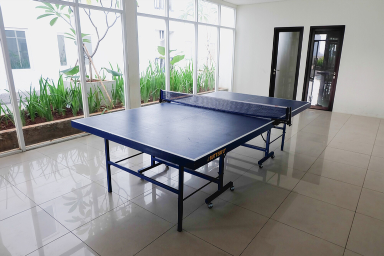 Public Area, Elegant and Comfy 1BR Apartment at Northland Ancol Residence By Travelio, North Jakarta
