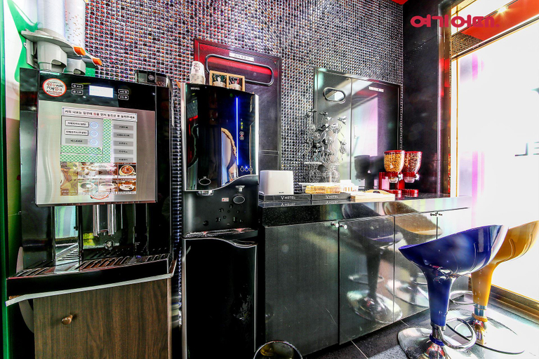 Others 4, V Hotel Changwon, Changwon