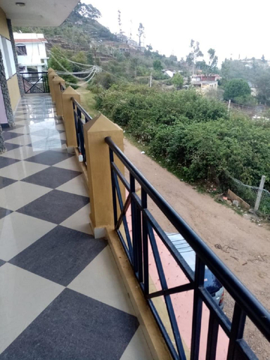 Others 3, Corner Stone Guest House, Dindigul