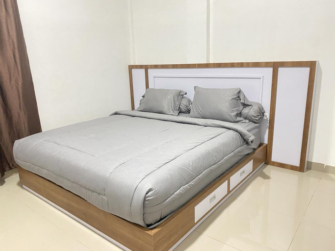 MJ Guest House Pusat Kota Malili Mitra RedDoorz, East Luwu