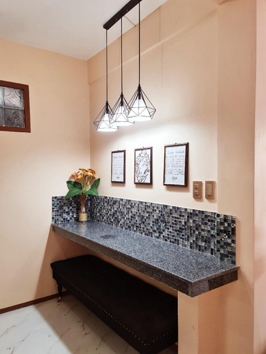 Others 5, TAGAYTAY HOUSE by BEA&RM BATHTUB,FIBERWIFI,CANCOOK, Tagaytay City