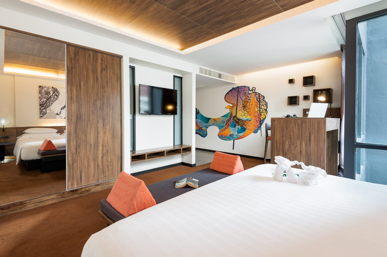 Bedroom 25