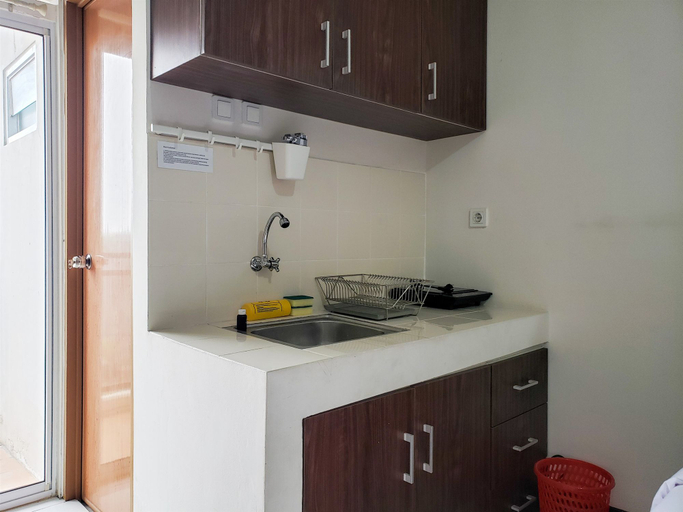 Others 4, Warm and Cozy Studio at Cinere Resort Apartment By Travelio, Depok