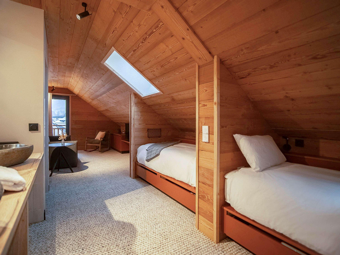 Bedroom 4, Mercure Peyragudes Loudenvielle Pyrenees, Hautes-Pyrénées