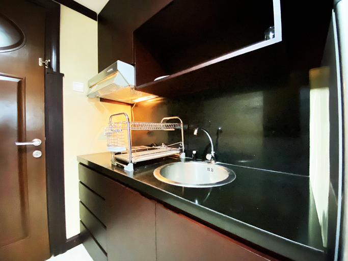 Others 2, Fancy and Nice Studio at El Royale Apartment By Travelio, Bandung