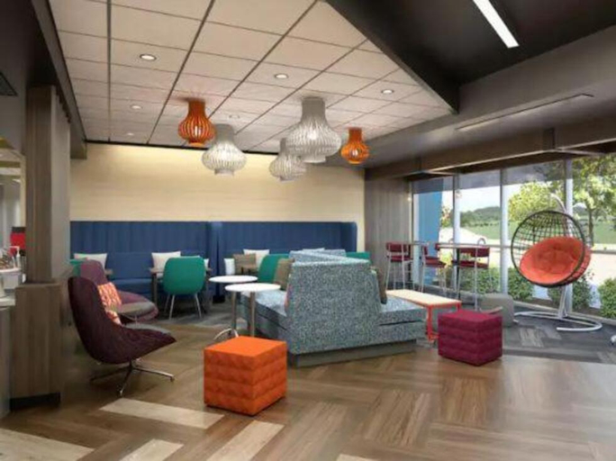 Public Area 2, TRU BY Hilton Galveston, Galveston