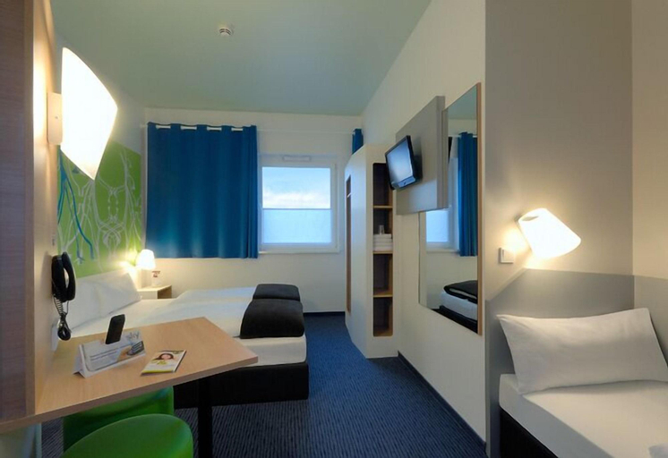Bedroom 3, B&B Hotel Paderborn, Paderborn