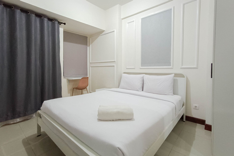 White and Cozy Studio at Vida View Makassar Apartment By Travelio, Makassar