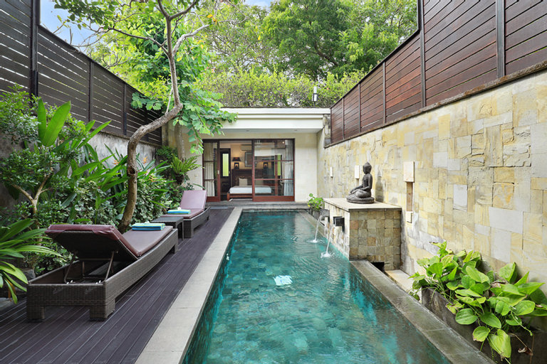 Swimming Pool 9