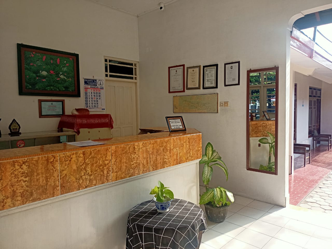 Public Area 6