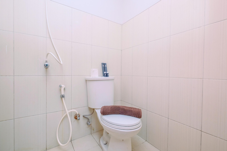 Bedroom 3, Best Choice and Comfy Studio Apartment at Margonda Residence 4 By Travelio, Depok