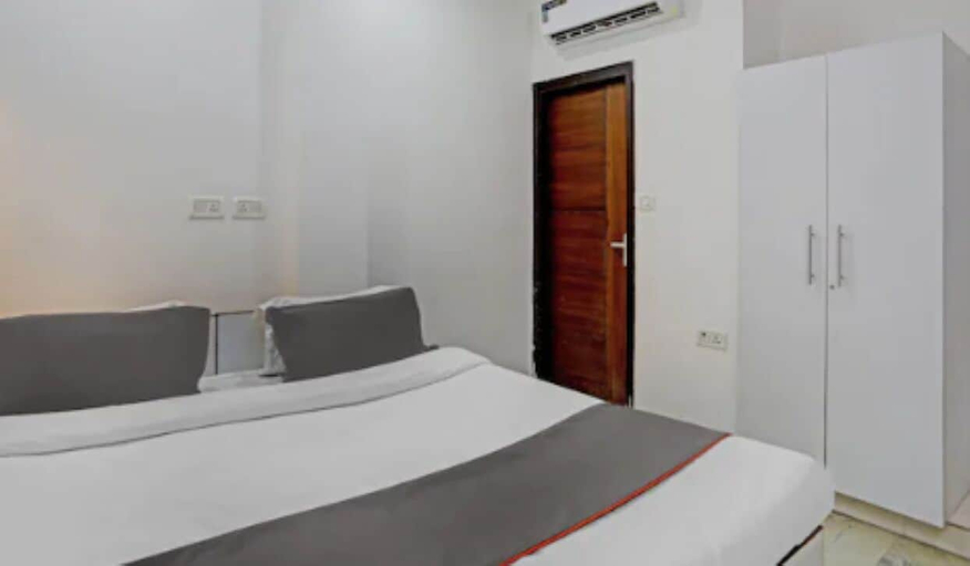 Bedroom 3, The Pinaki Residency, Delhi