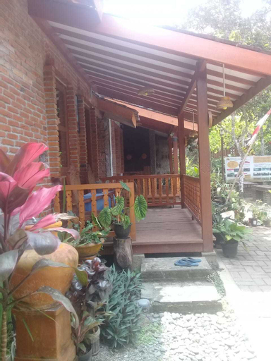 Exterior & Views 5, Murtakim Homestay Borobudur, Magelang