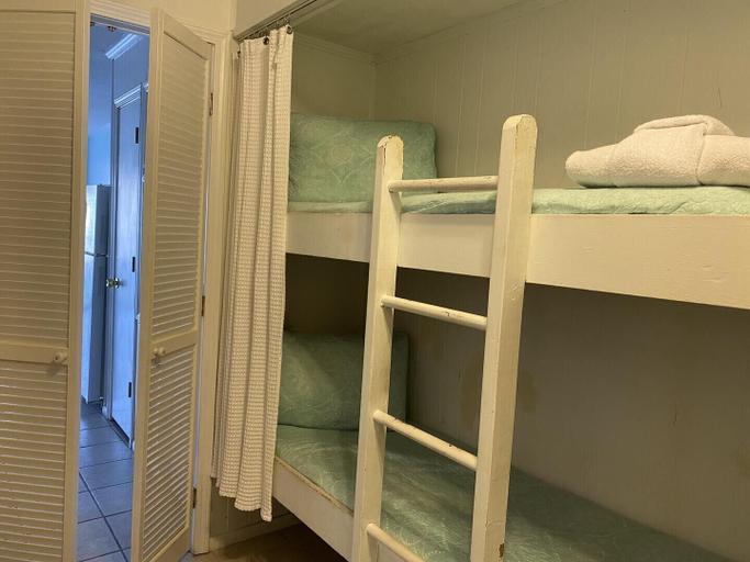 Bedroom 3, Ocean Villas, Beaufort
