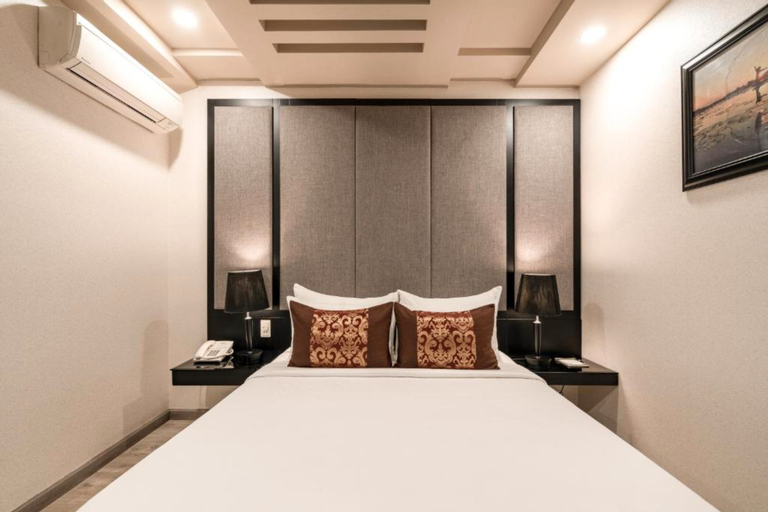 Bedroom 6