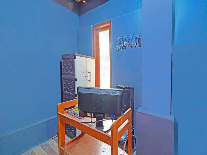 Others 5, SPOT ON 91557 Biring Residence, Bandung